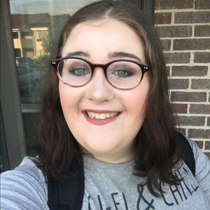 Meet your Posher, Bethany